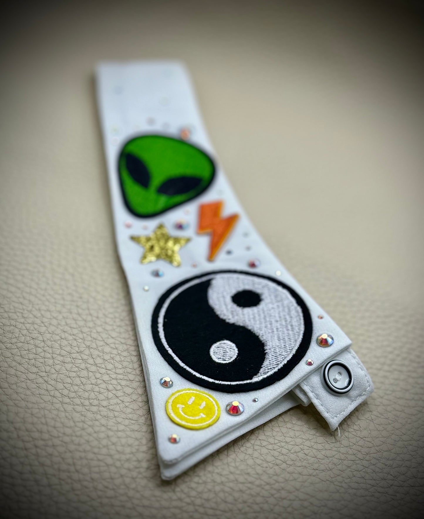 90s Dopamine Detachable Collar